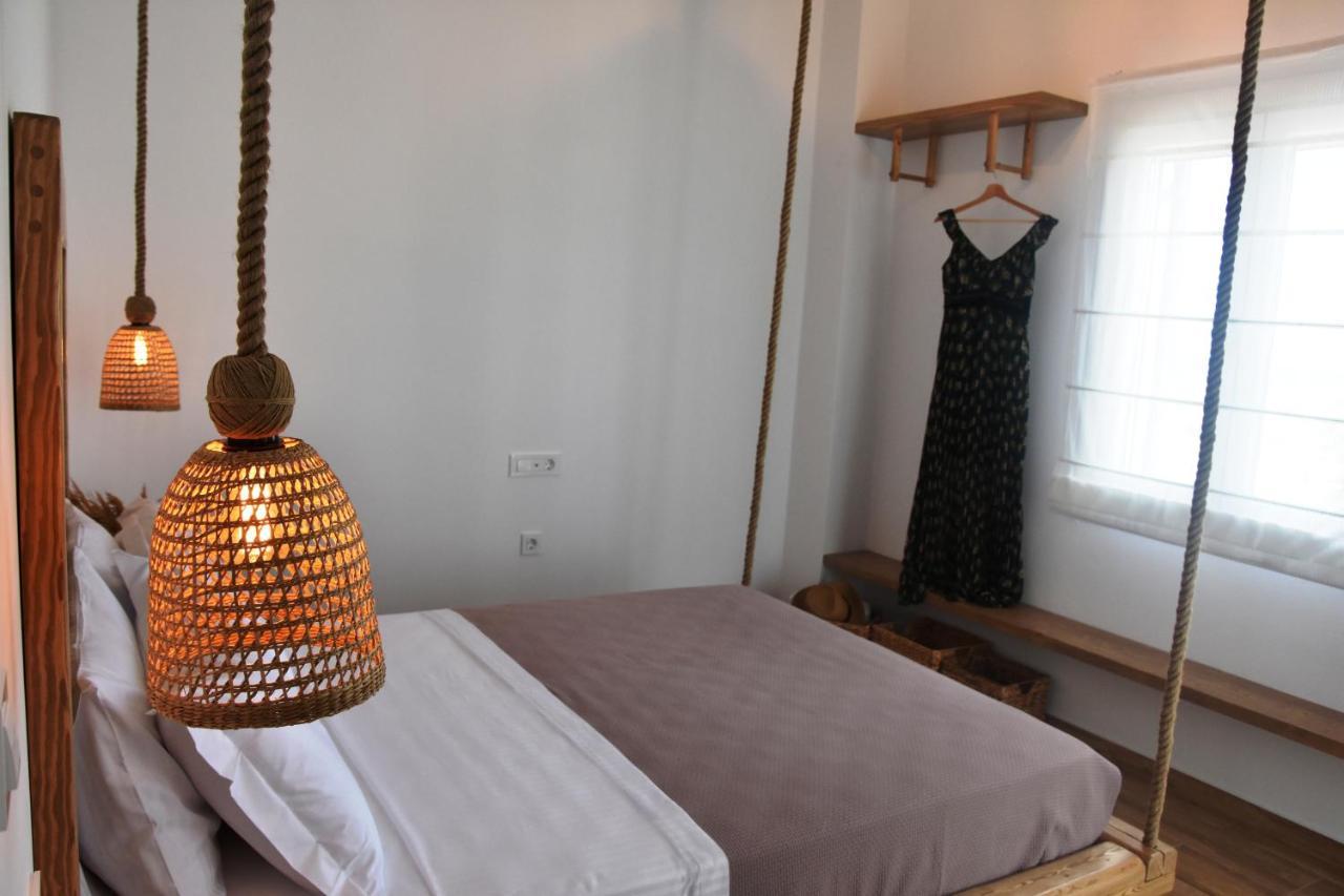 Villa Nelleas Adamantas Eksteriør billede